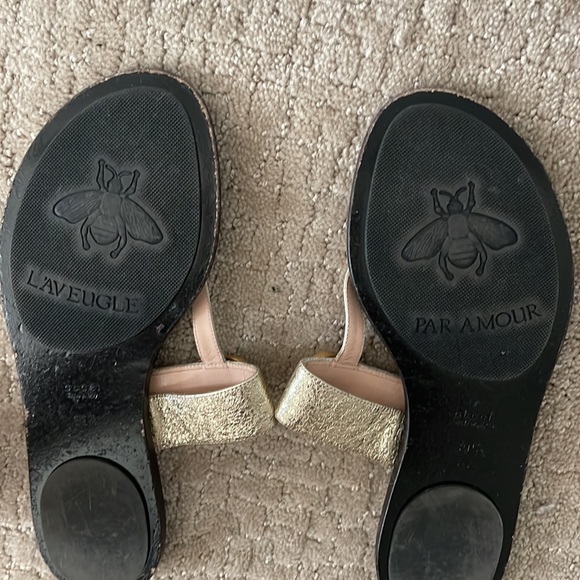 COPY - COPY - Gucci thong sandals ! Only worn 5x size 39.5 . Fits size 9 - Picture 13 of 14